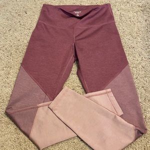Old Navy Active Legging - Size Medium